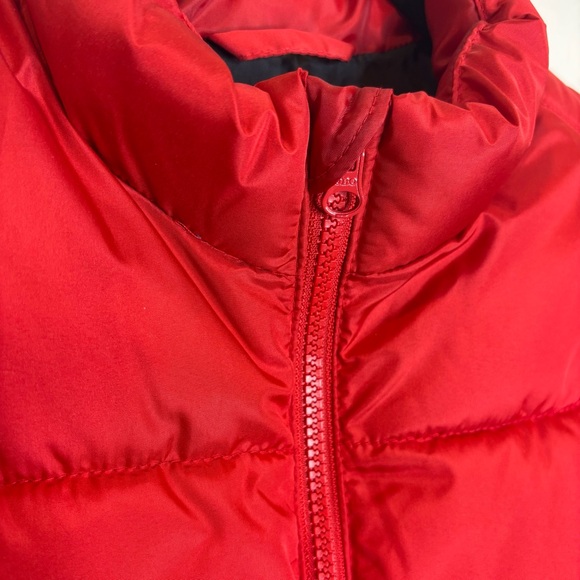Old Navy Puffer Vest - Picture 3 of 6